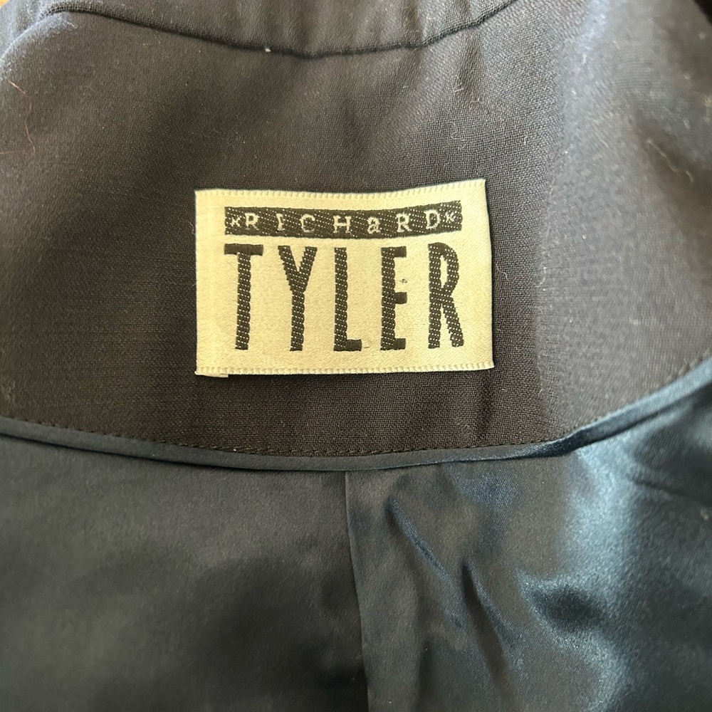 Vintage 90’s Richard Tyler wool satin jacket - Picture 7 of 10